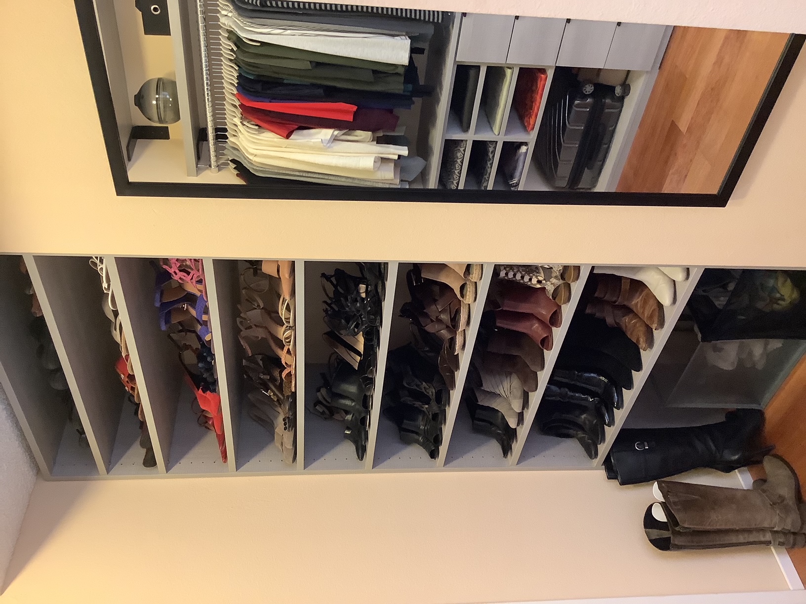 Seasonal Closet Swaps: How to Organize Your Wardrobe Year-Round
