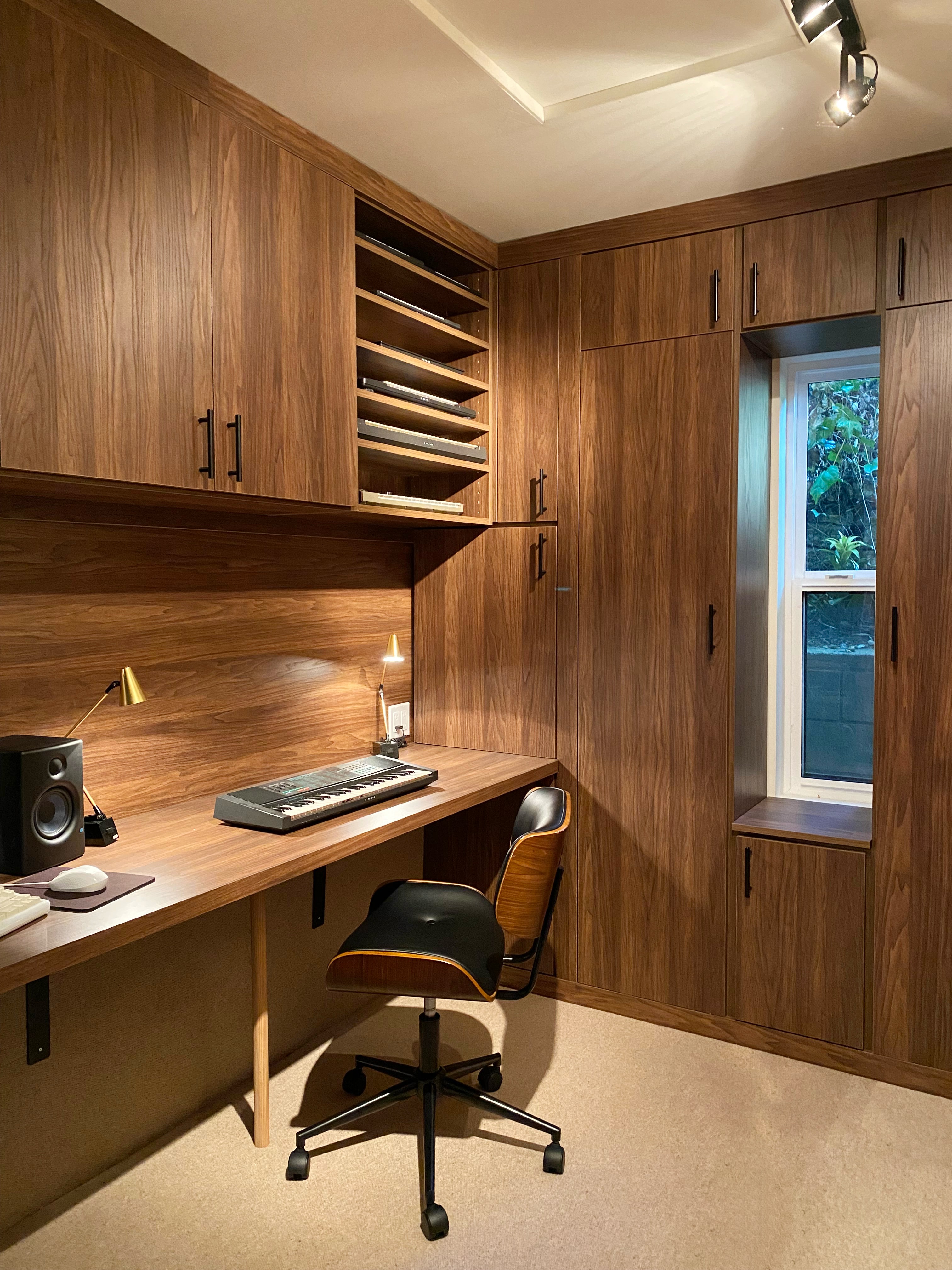 Home Office Solutions for Remote Work